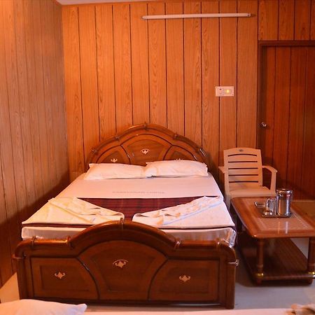 Saravanan Lodge Madras Pokój zdjęcie